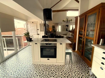Moradia para Venda em Dois Portos e Runa