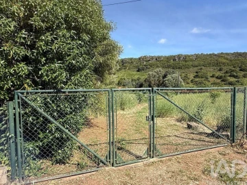 Terreno para Venda em Bensafrim e Barão de São João