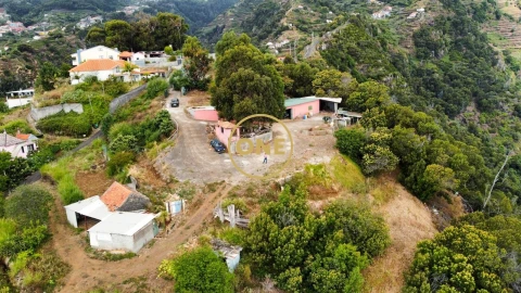 Terreno para Venda em Santa Cruz