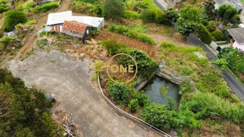 Terreno para Venda em Santa Cruz