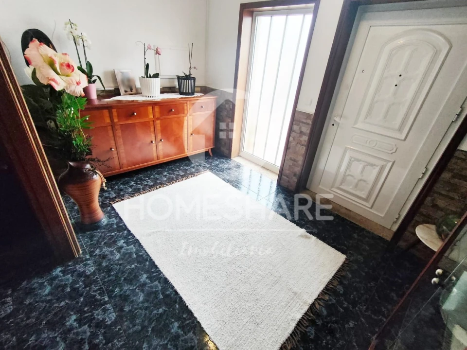 Moradia T3 para Venda em Gandra Foto 5