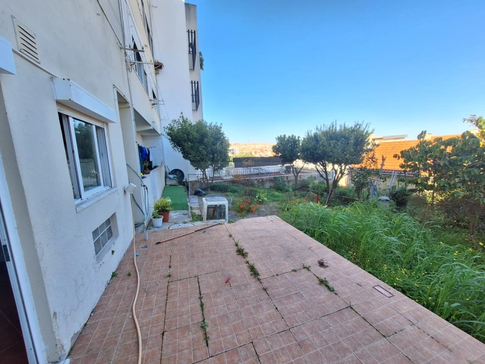 Apartamento T1 para Venda em Mina de Água Foto 15