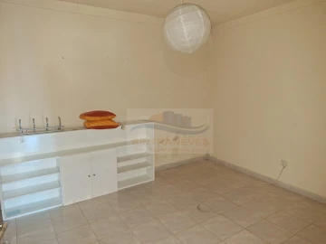 Apartamento T1 para Venda em Mina de Água