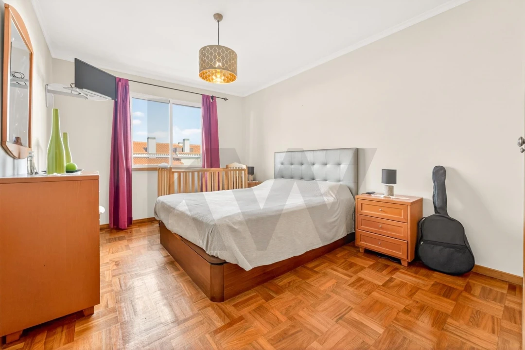Apartamento T2 para Venda em Caniço Foto 9