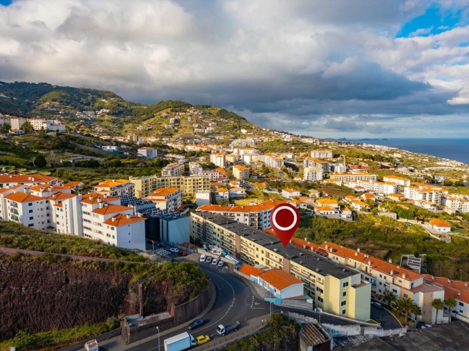 Apartamento T2 para Venda em Caniço Foto 24