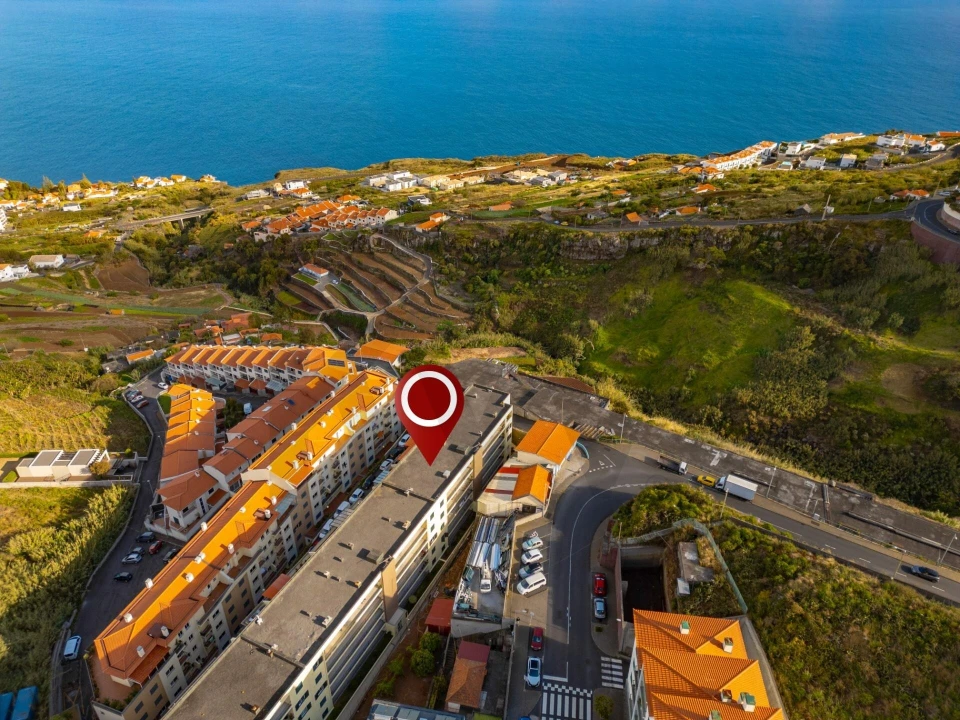 Apartamento T2 para Venda em Caniço Foto 28