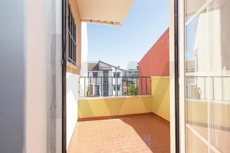 Moradia T5 para Venda em São Domingos de Rana Foto 31