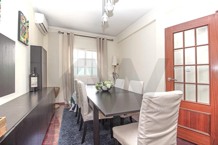 Moradia T5 para Venda em São Domingos de Rana Foto 35