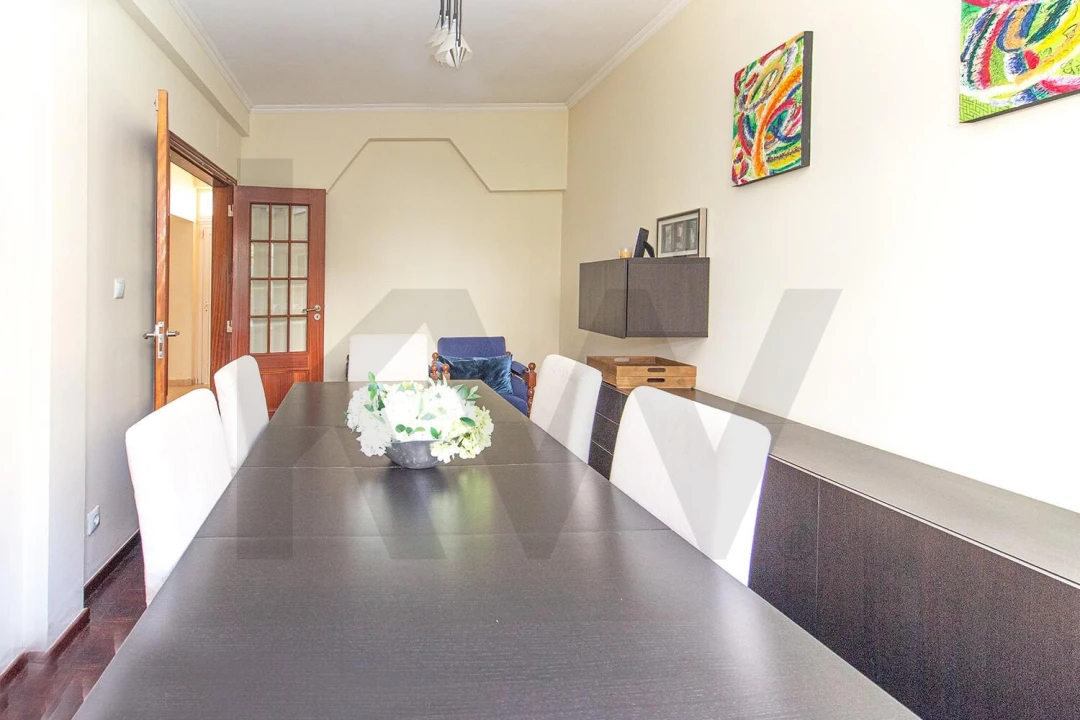 Moradia T5 para Venda em São Domingos de Rana Foto 38