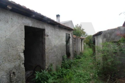 Terreno para Venda em Casal Comba