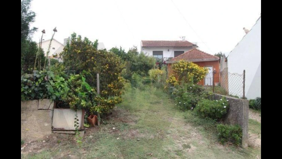 Terreno para Venda em Casal Comba