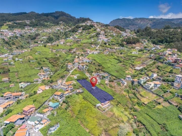 Moradia T2 para Venda em Estreito de Camara de Lobos