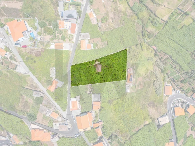 Moradia T2 para Venda em Estreito de Camara de Lobos Foto 15