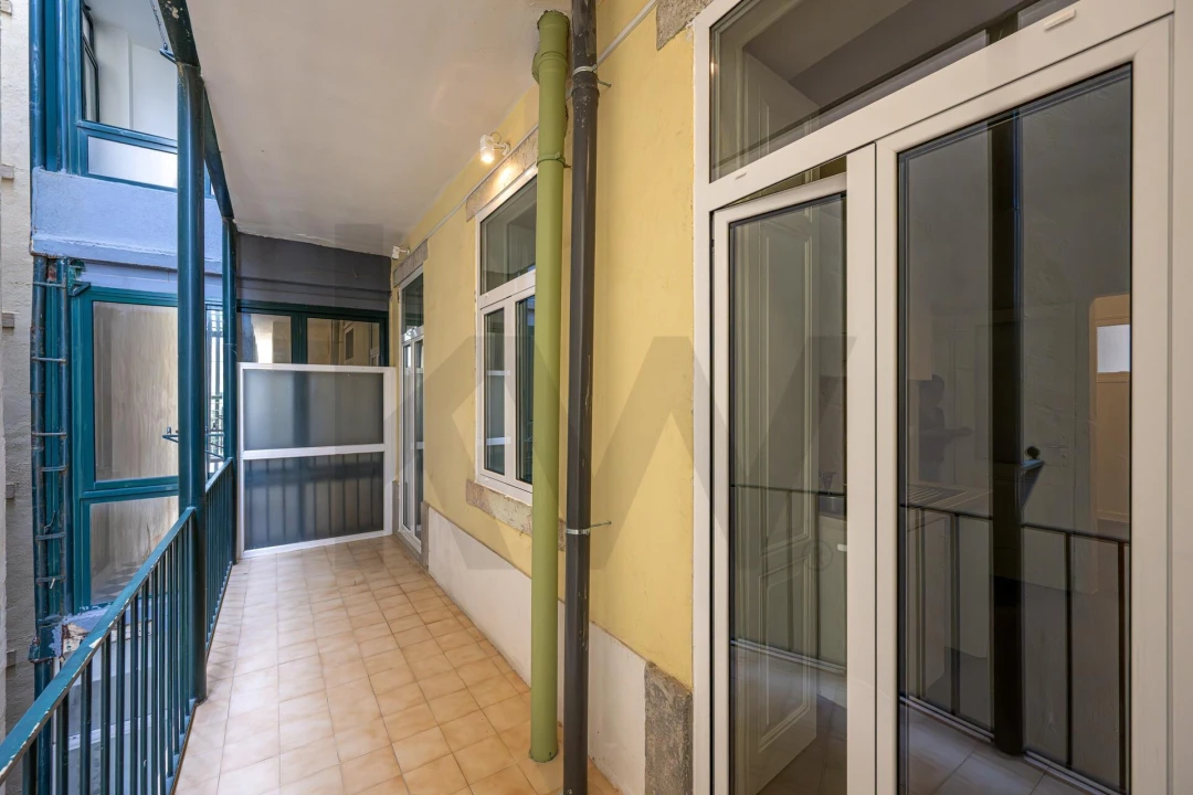 Apartamento T3 para Venda em Campo de Ourique Foto 29