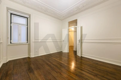 Apartamento T3 para Venda em Campo de Ourique