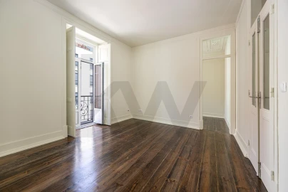 Apartamento T3 para Venda em Campo de Ourique