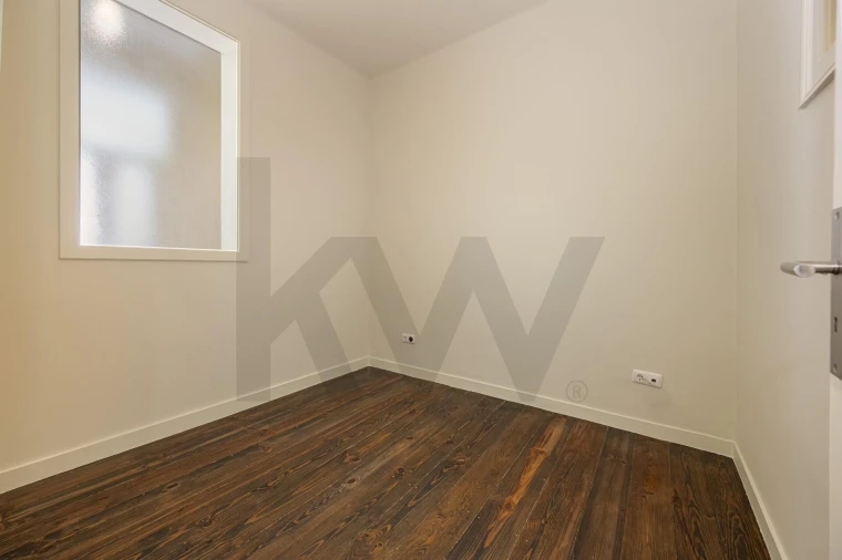 Apartamento T3 para Venda em Campo de Ourique Foto 12