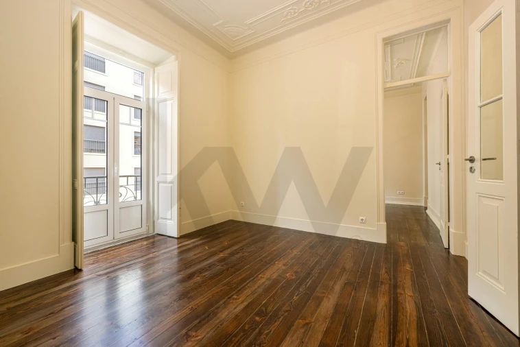 Apartamento T3 para Venda em Campo de Ourique Foto 18