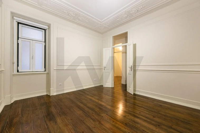 Apartamento T3 para Venda em Campo de Ourique Foto 9