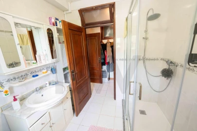 Moradia T4 para Venda em Souselas e Botão