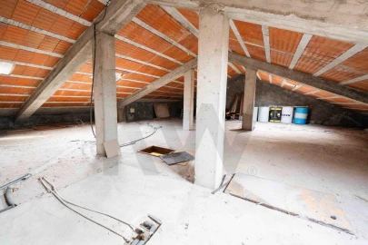Moradia T4 para Venda em Souselas e Botão