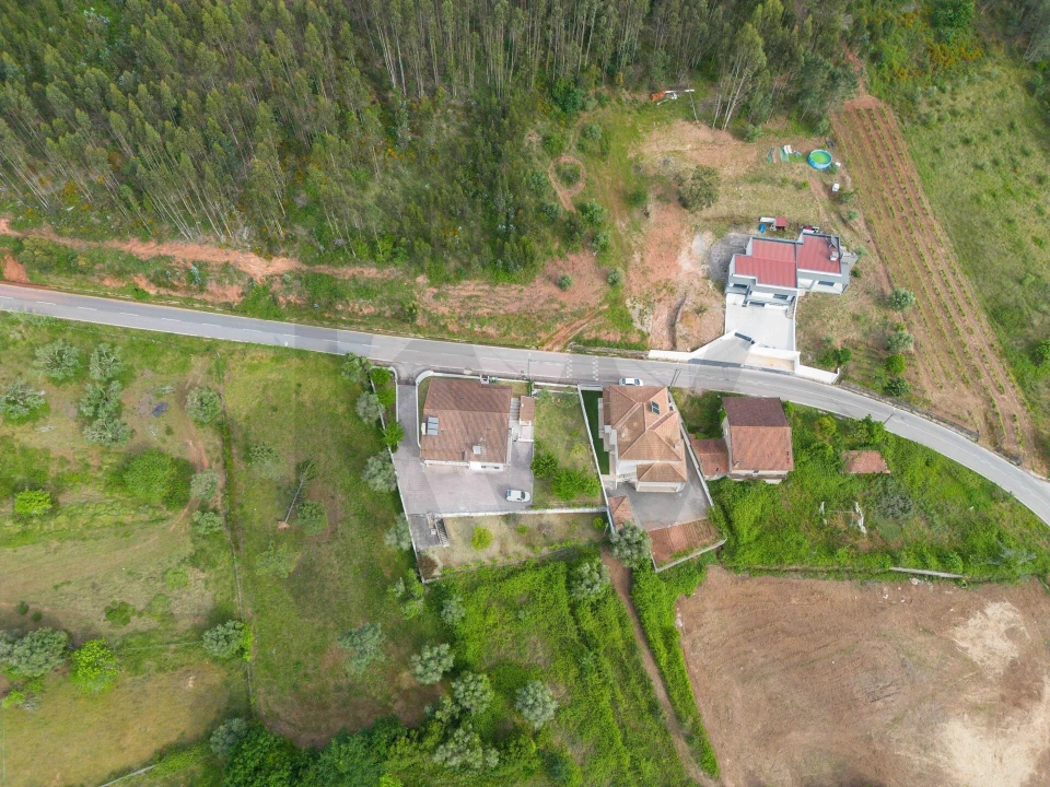 Moradia T4 para Venda em Souselas e Botão Foto 9