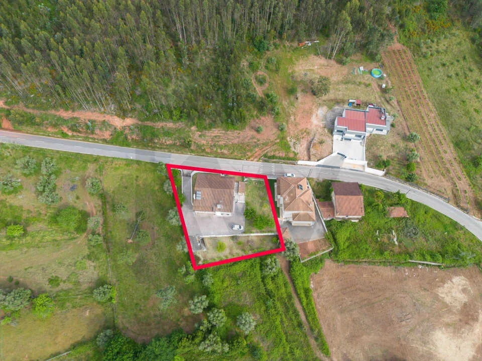 Moradia T4 para Venda em Souselas e Botão Foto 8