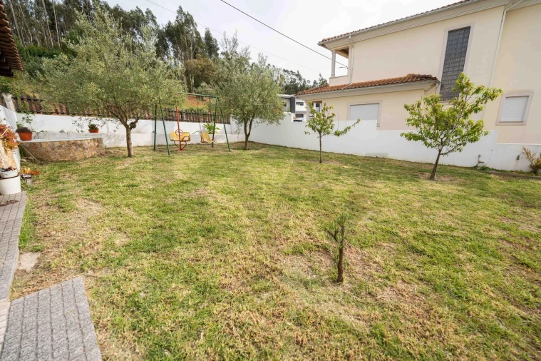 Moradia T4 para Venda em Souselas e Botão Foto 61