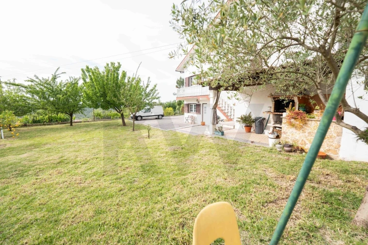 Moradia T4 para Venda em Souselas e Botão Foto 64
