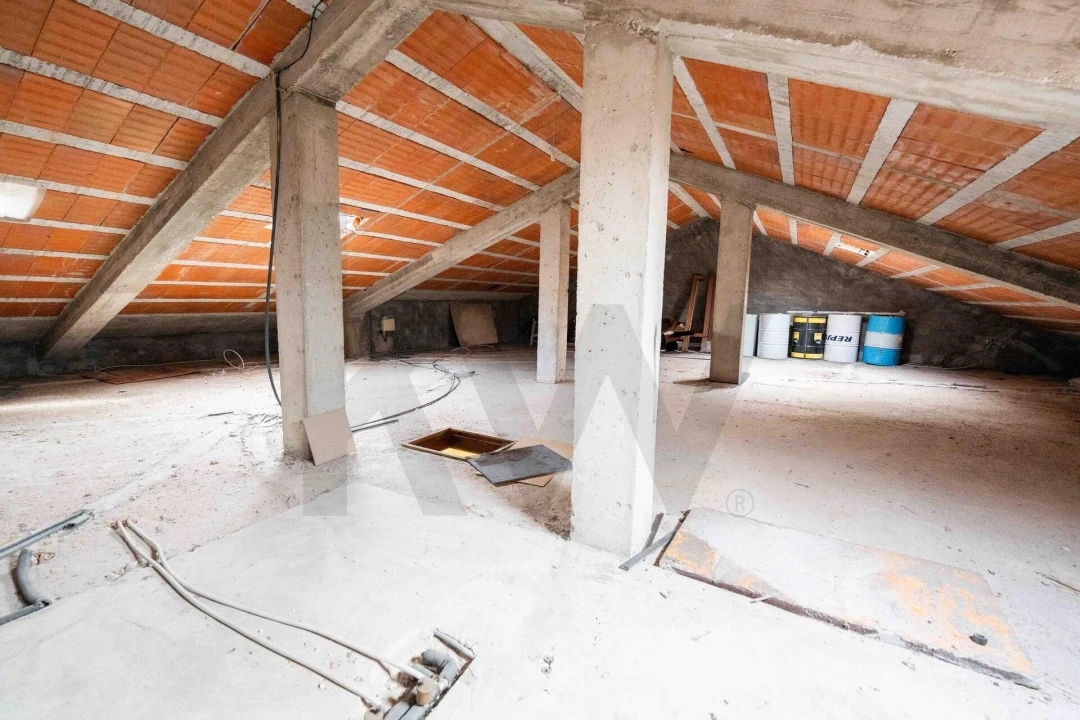 Moradia T4 para Venda em Souselas e Botão Foto 54
