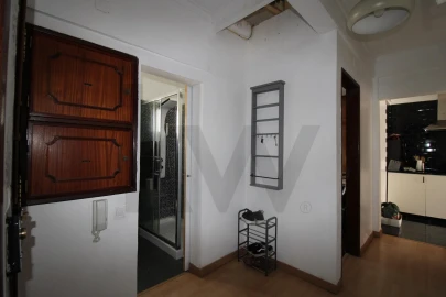Apartamento T2 para Venda em Queluz e Belas