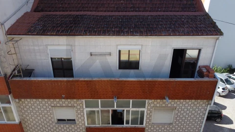 Apartamento T2 para Venda em Queluz e Belas