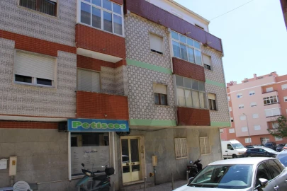 Apartamento T2 para Venda em Queluz e Belas