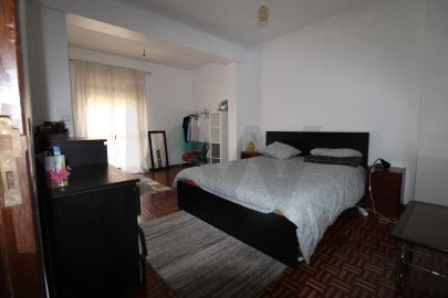 Apartamento T2 para Venda em Queluz e Belas
