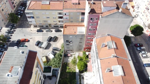 Apartamento T2 para Venda em Queluz e Belas