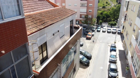 Apartamento T2 para Venda em Queluz e Belas