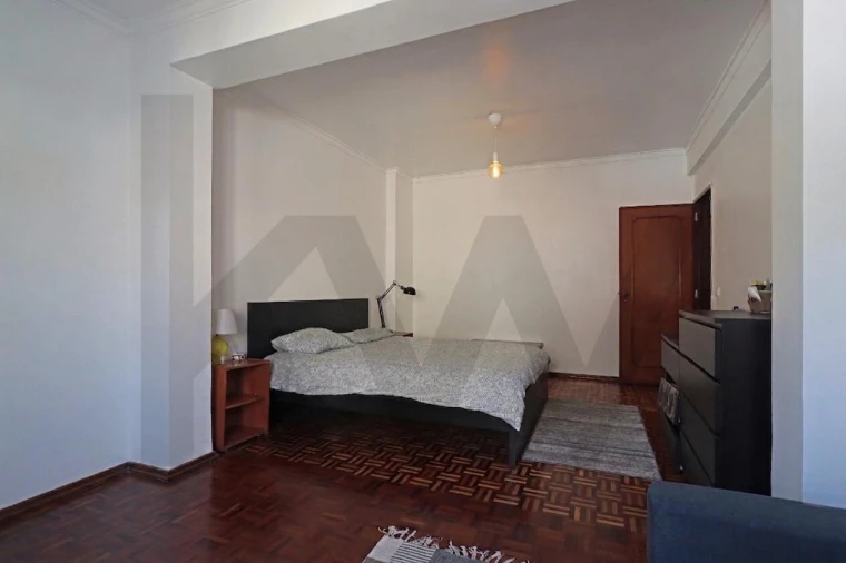 Apartamento T2 para Venda em Queluz e Belas Foto 8
