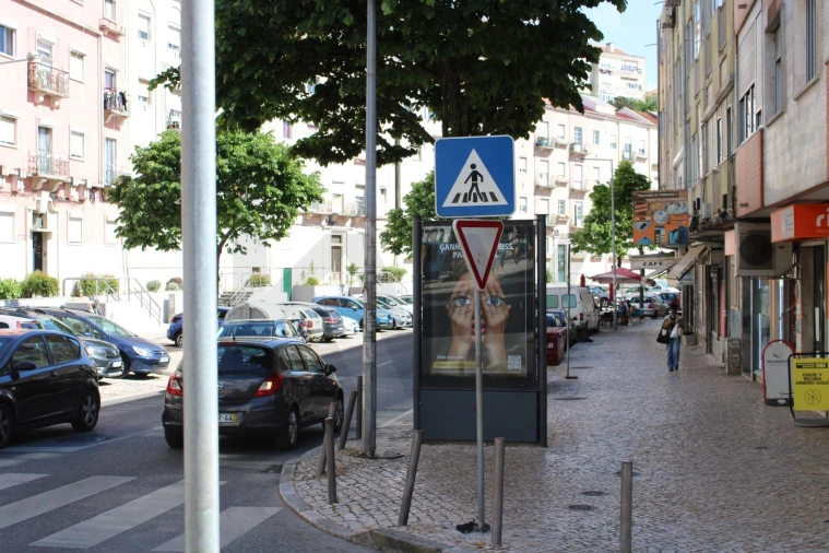 Apartamento T2 para Venda em Queluz e Belas Foto 33