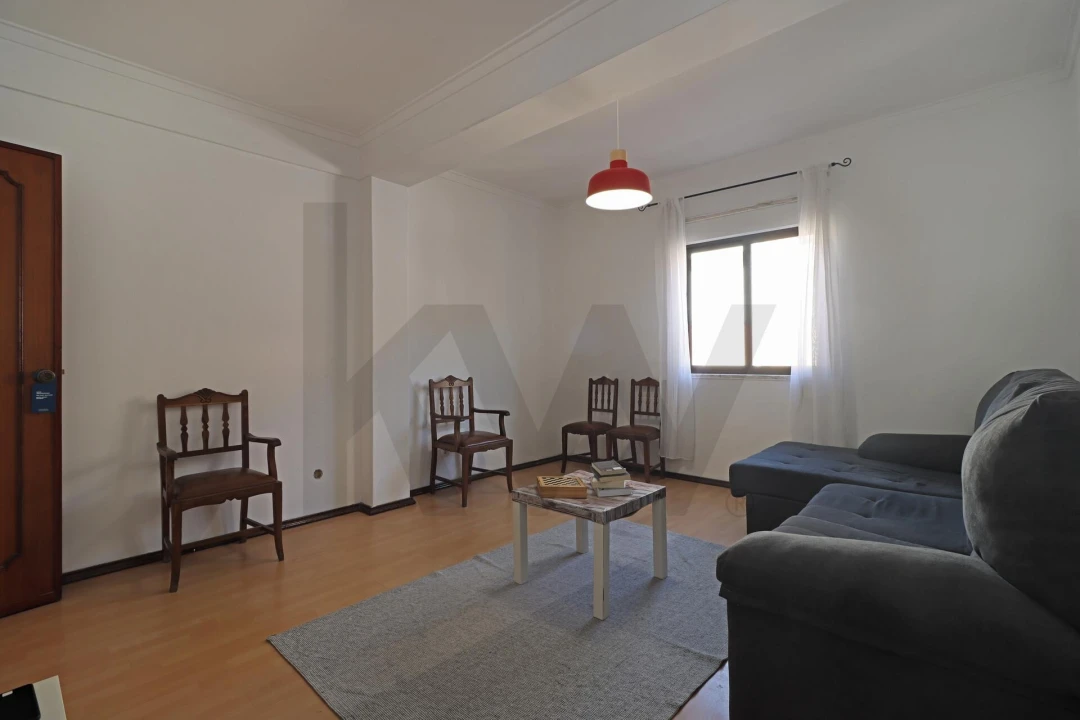 Apartamento T2 para Venda em Queluz e Belas Foto 7