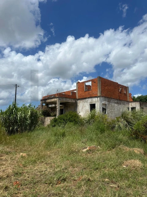 Moradia T6 para Venda em Odiaxere