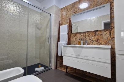 Apartamento T1 para Venda em São Martinho