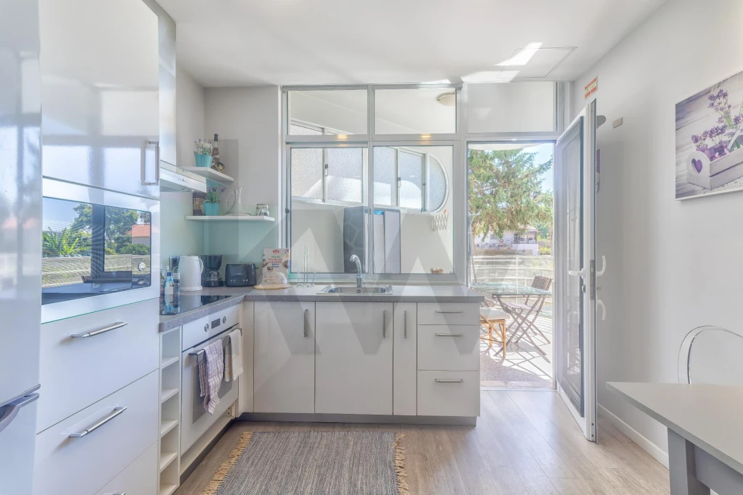 Apartamento T1 para Venda em São Martinho Foto 8