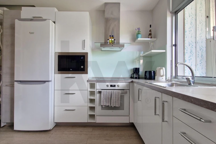 Apartamento T1 para Venda em São Martinho Foto 4