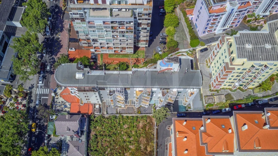 Apartamento T1 para Venda em São Martinho Foto 23
