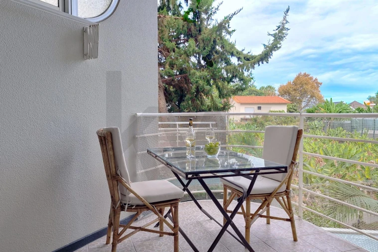 Apartamento T1 para Venda em São Martinho Foto 2