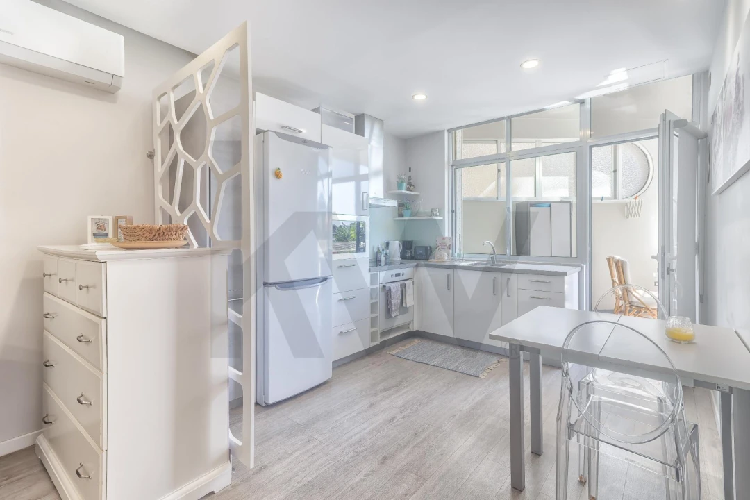 Apartamento T1 para Venda em São Martinho Foto 7