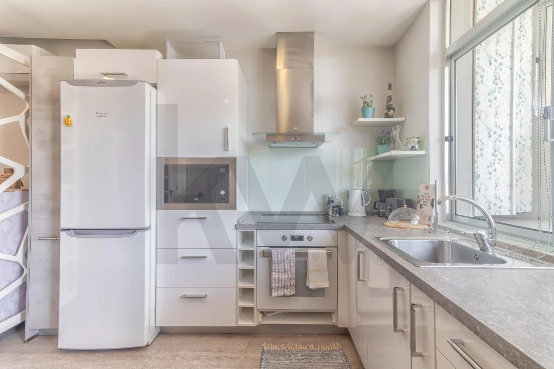 Apartamento T1 para Venda em São Martinho Foto 9