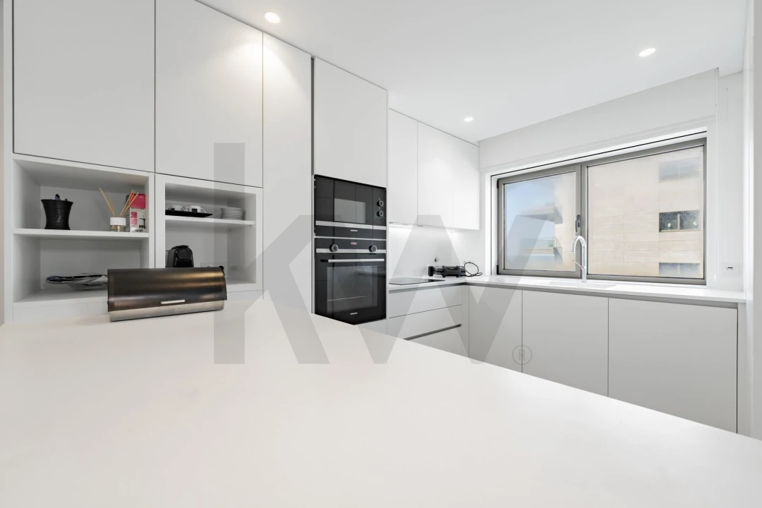 Apartamento T3 para Arrendamento em Arvore Foto 18