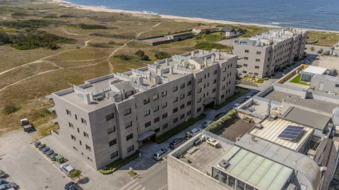 Apartamento T3 para Arrendamento em Arvore