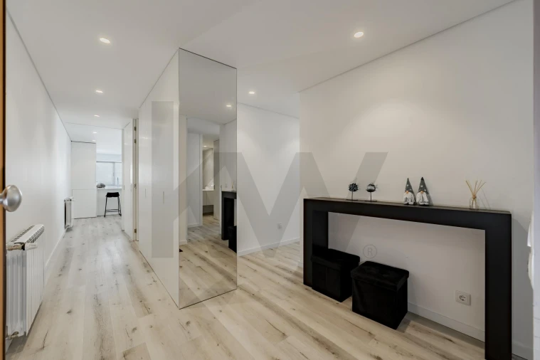 Apartamento T3 para Arrendamento em Arvore Foto 5